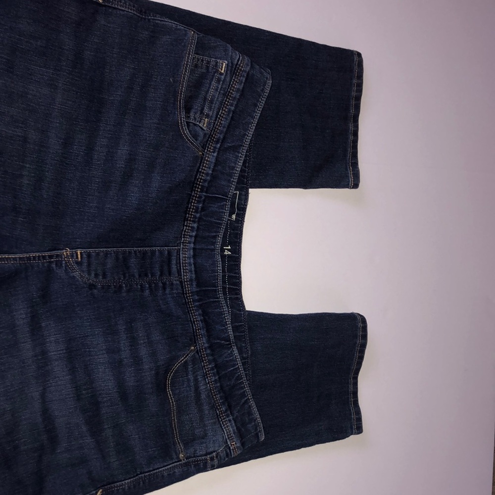 A blue pull on size 14 Levi jean